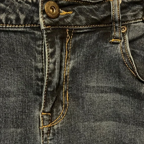 Highway Jeans Blue Ankle Cropped Distressed Denim - Picture 3 of 14